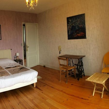 La Maison Blanche Hotel Saint-Jean-dʼAngély Eksteriør billede